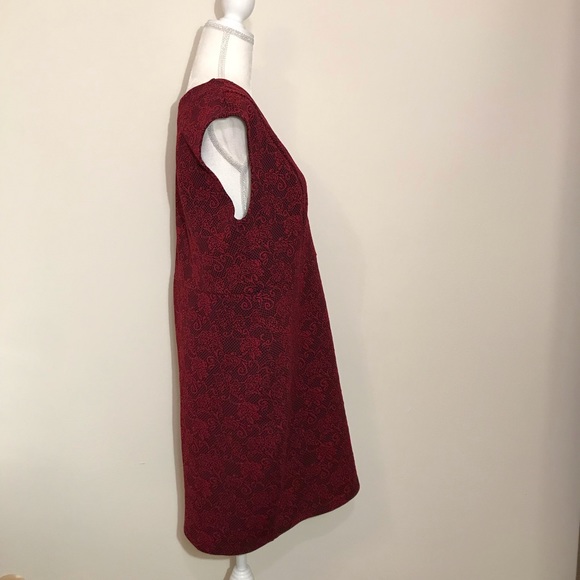 Forever21+ Red Black Floral Embroidered Cocktail Dress Sleeveless 1X - Picture 4 of 13